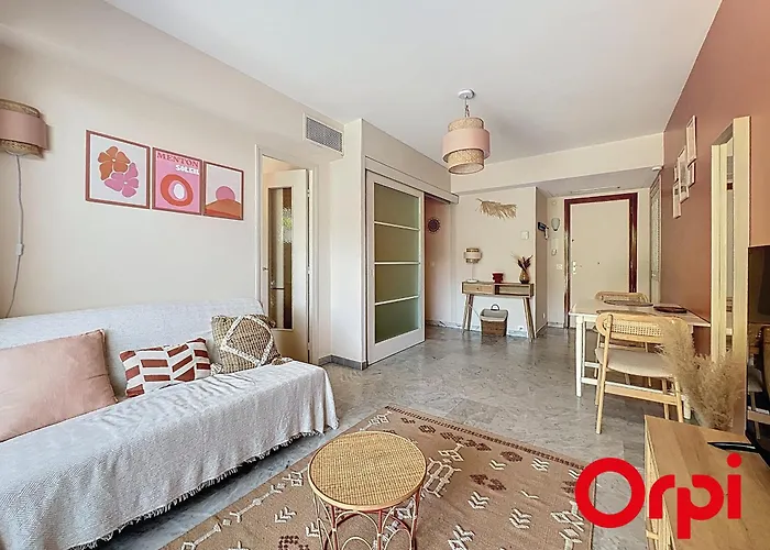 Lumineux A Avec Piscine Et Wi-fi Inclus - Fr-1-647-51 * Μεντόν